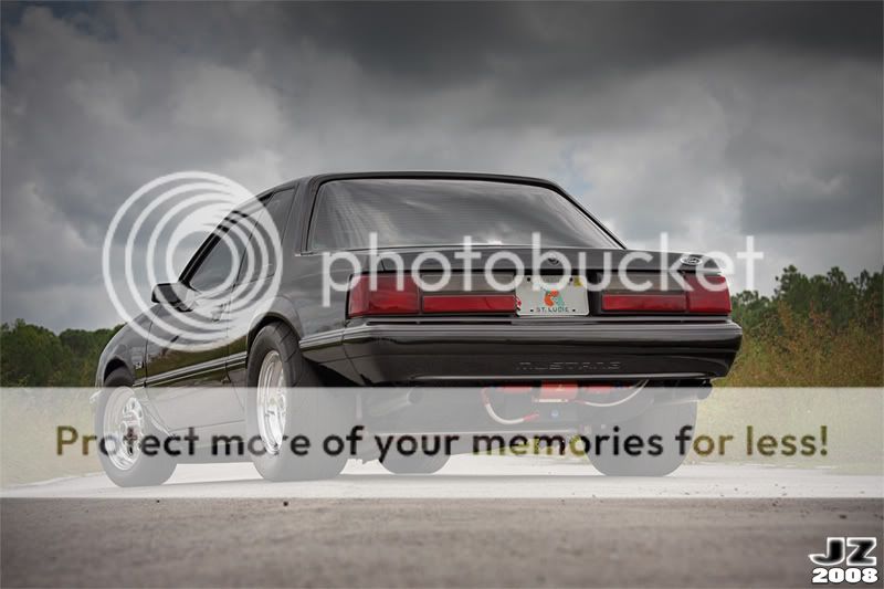 IMAGE: http://i343.photobucket.com/albums/o459/MotorsportIllusions/012.jpg