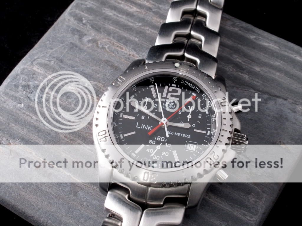 12hour Chronograph with rotating diver bezel?